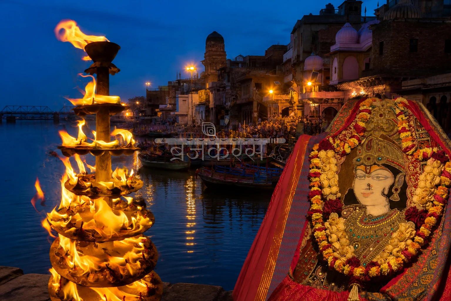 Devotees offering prayers to Yamuna Ji in Vrindavan